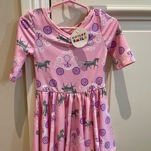 Dot Dot smile NWT 2t princess carriages hard to find